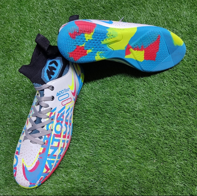 کفشجورابیساقدارسالنی NIKE FANTOM سایز ۳۷_۴۵ کیفیت فوقالعاده عالی